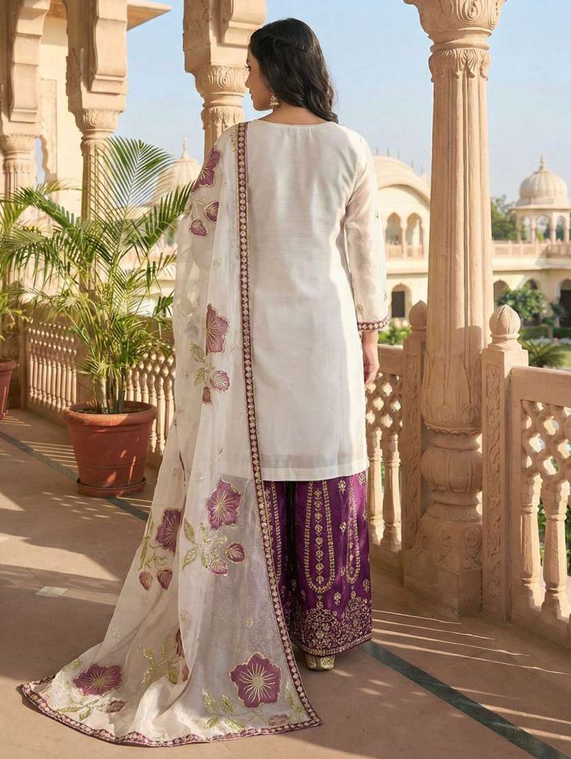 Women Embroidered Long Sleeves Kurta Palazzo Set With Dupatta - 22580092 -  Standard Image - 3