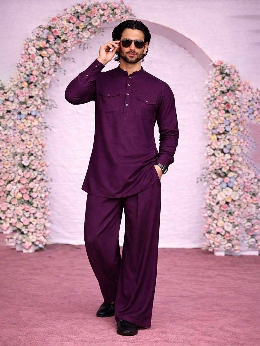 men solid mandarin neck kurta pyjama set