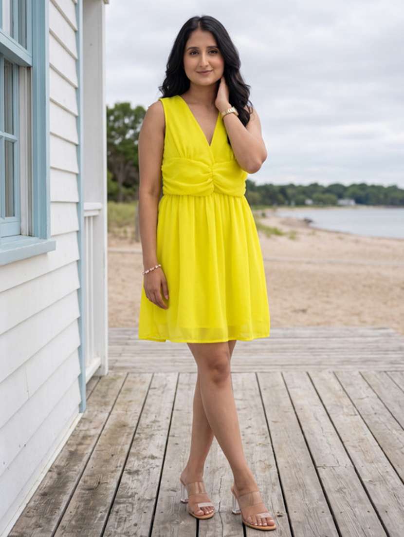 women printed collared sheath dress
