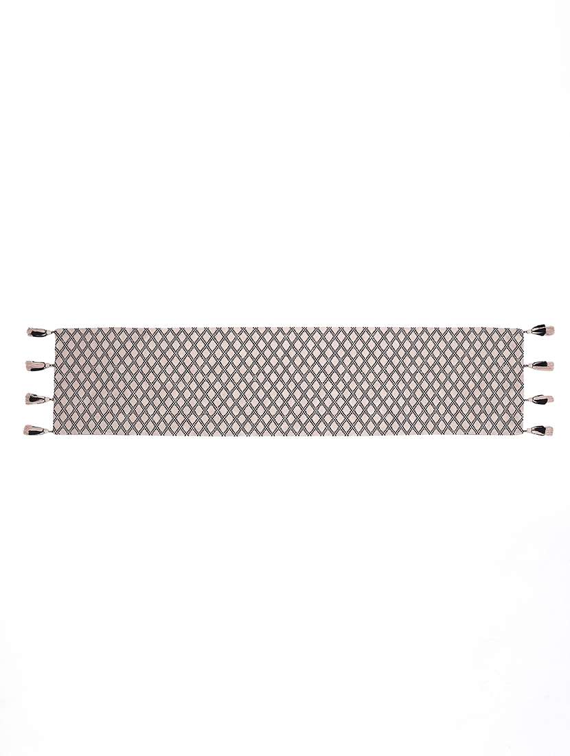 mezposh stave geometric cotton ivory table runner (6 seater) - 22580528 -  Standard Image - 3