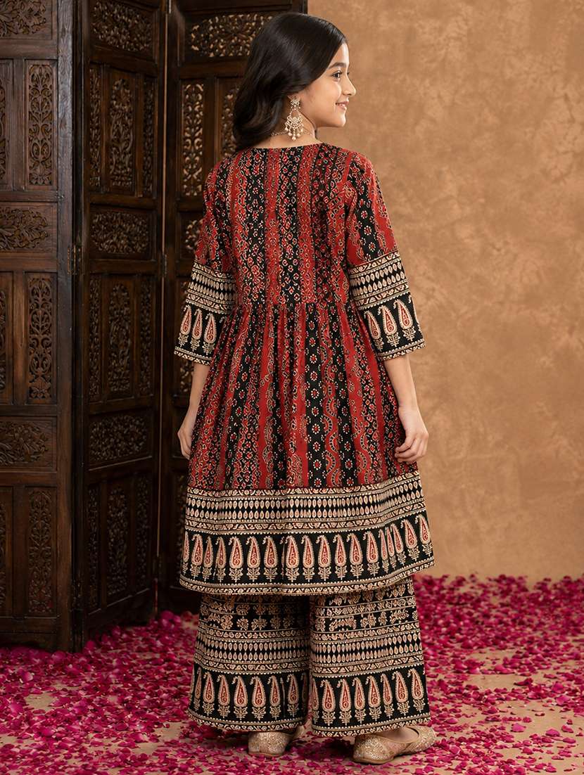 Girls Printed Three Quarter Sleeves Kurta Palazzo Set - 22580676 -  Standard Image - 3