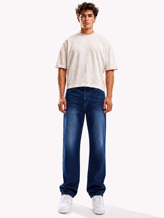 men washed mid rise full length baggy jeans - 22580690 -  Standard Image - 5