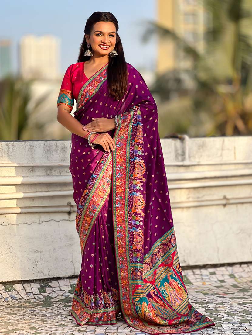 women self design banarasi saree with blouse