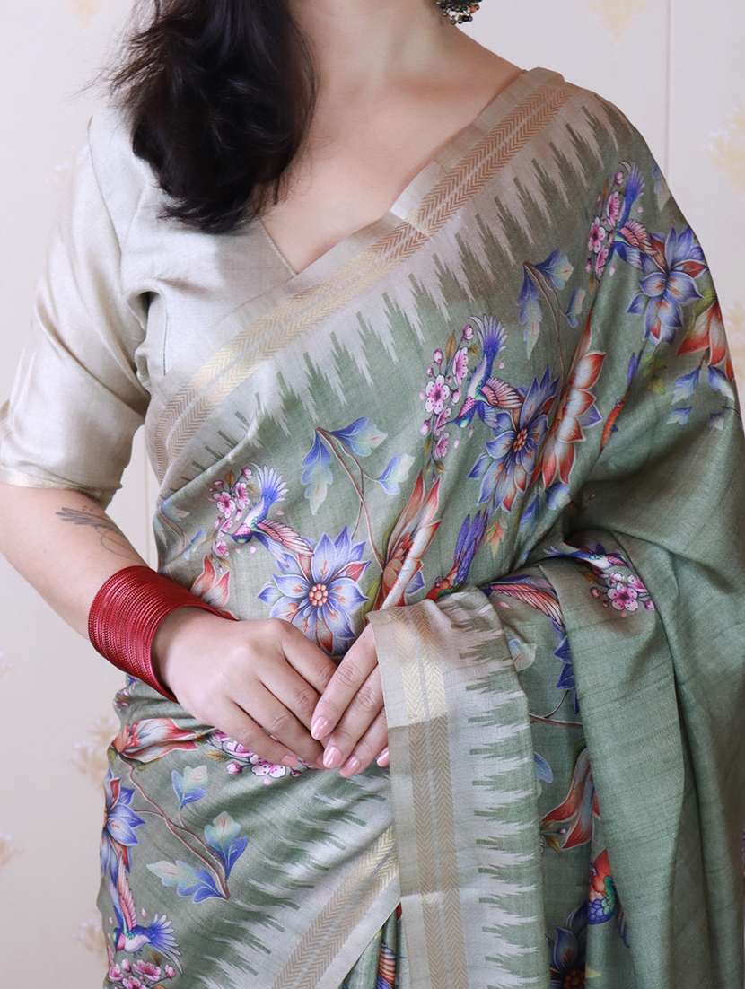 women printed casual wear saree with blouse - 22581536 -  Standard Image - 3