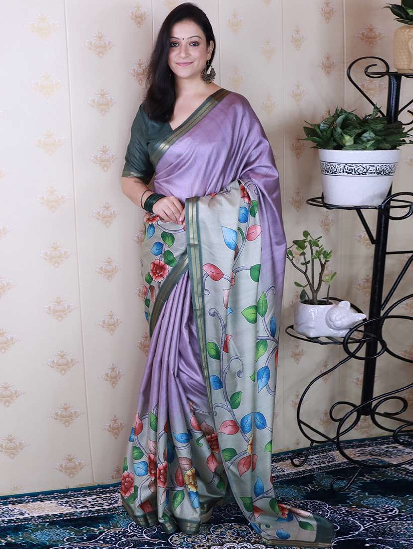 women printed casual wear saree with blouse