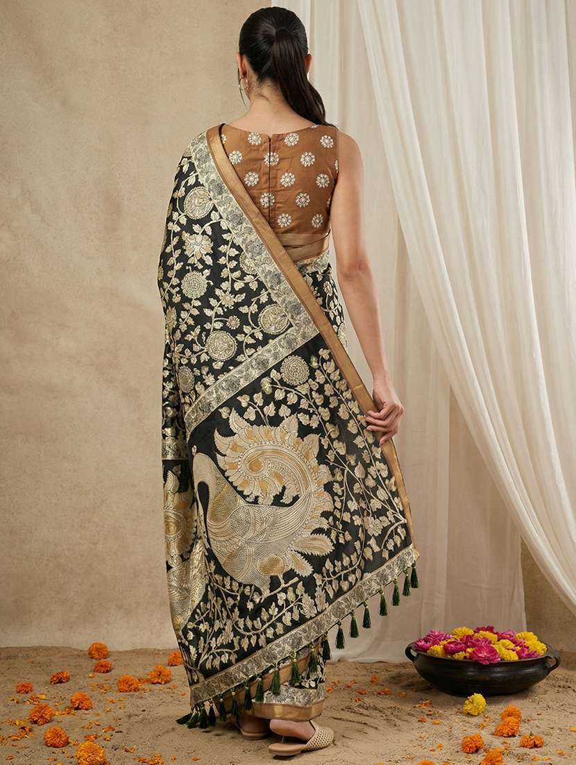 women printed casual wear saree with blouse - 22581547 -  Standard Image - 3