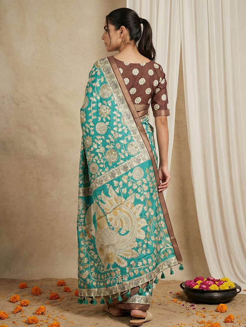 women printed casual wear saree with blouse - 22581549 -  Standard Image - 3
