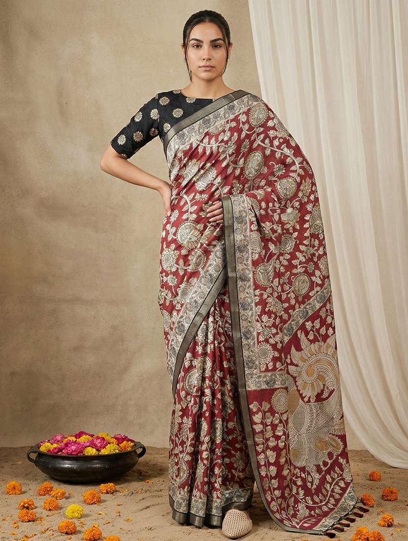 women printed casual wear saree with blouse