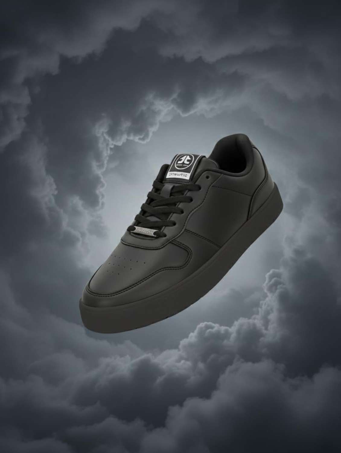 men solid lace up sneaker