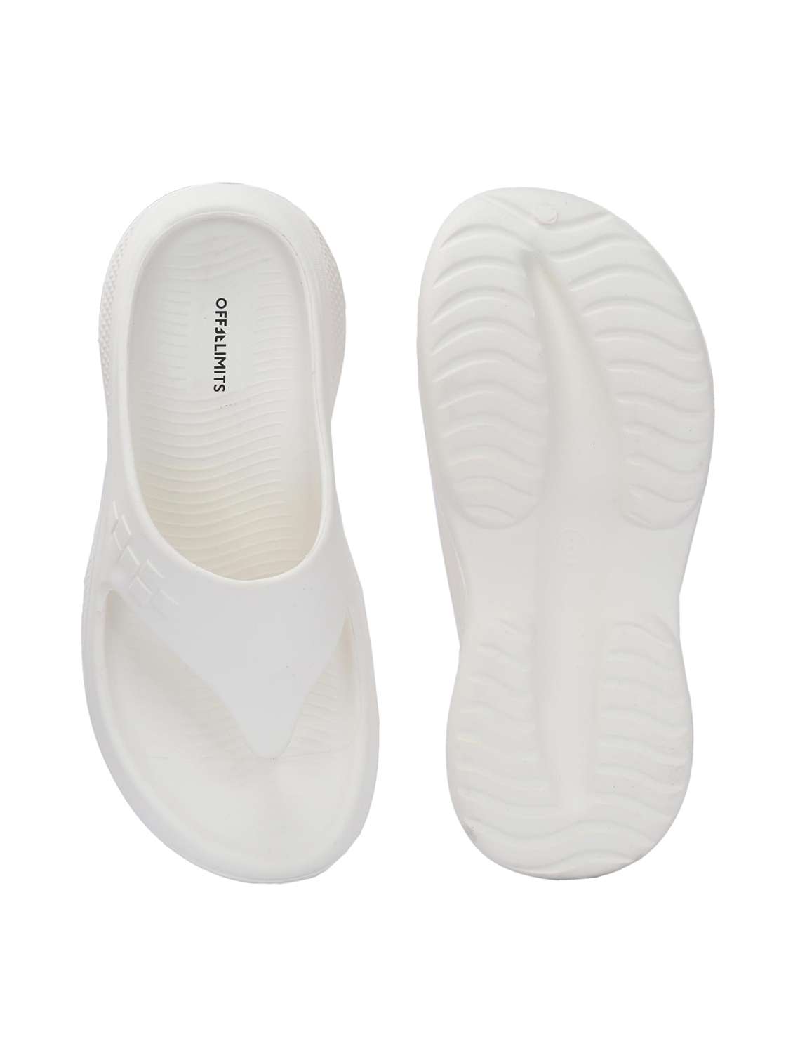 men slid toe separator slippers - 22581987 -  Standard Image - 5
