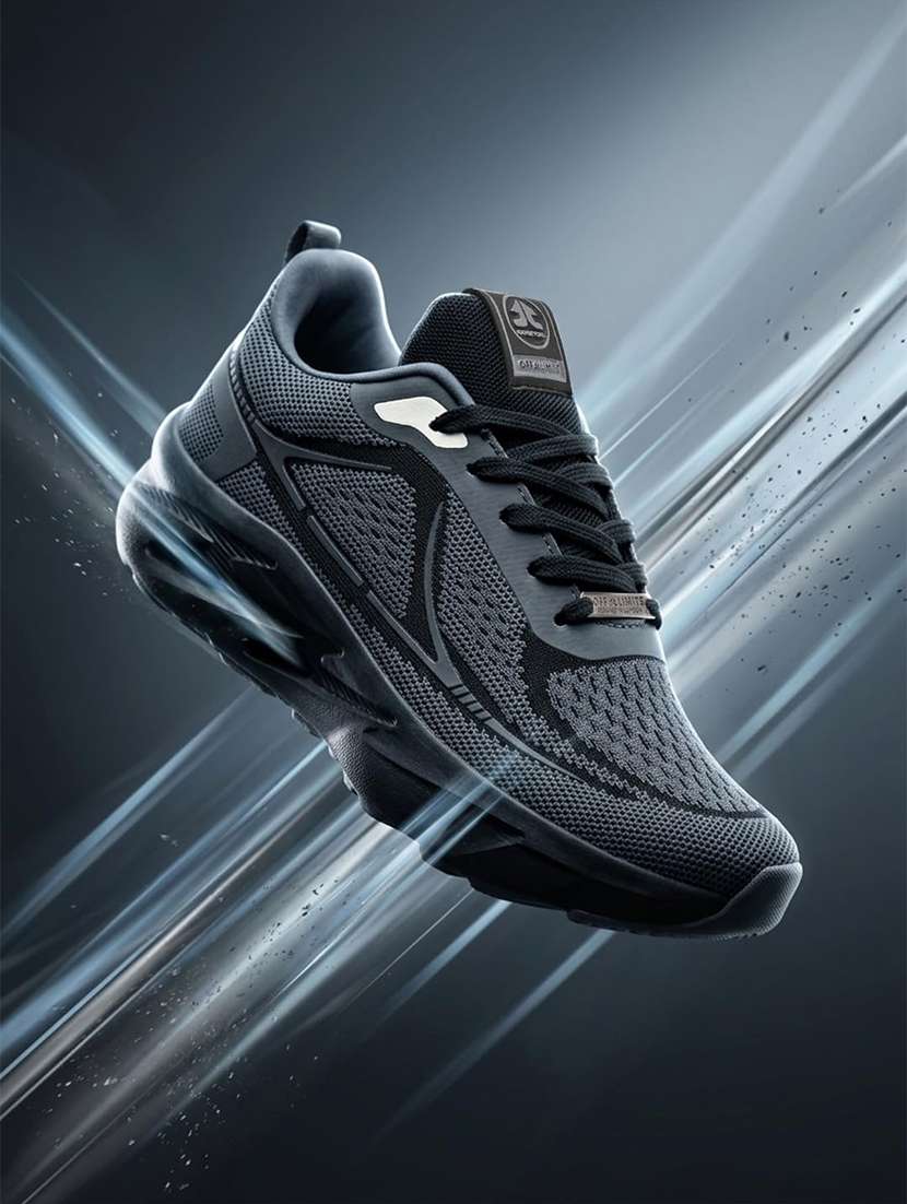 women textured lace up sports shoes