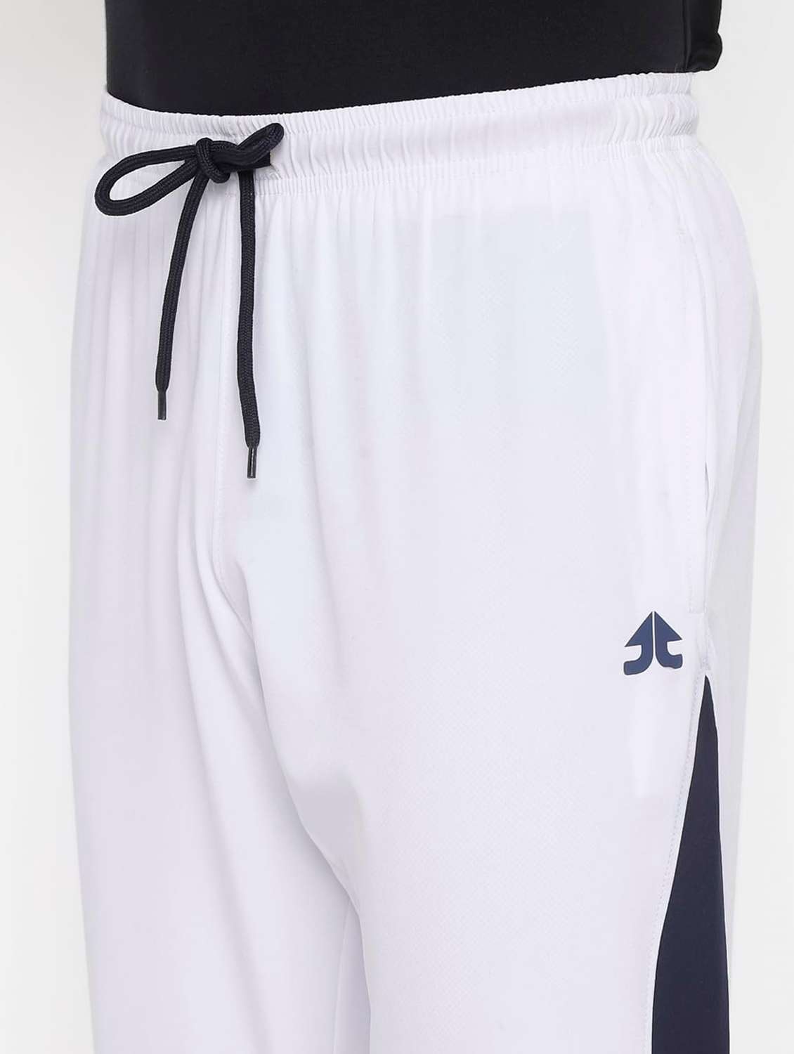 men taped long sleeves track suit - 22582237 -  Standard Image - 5
