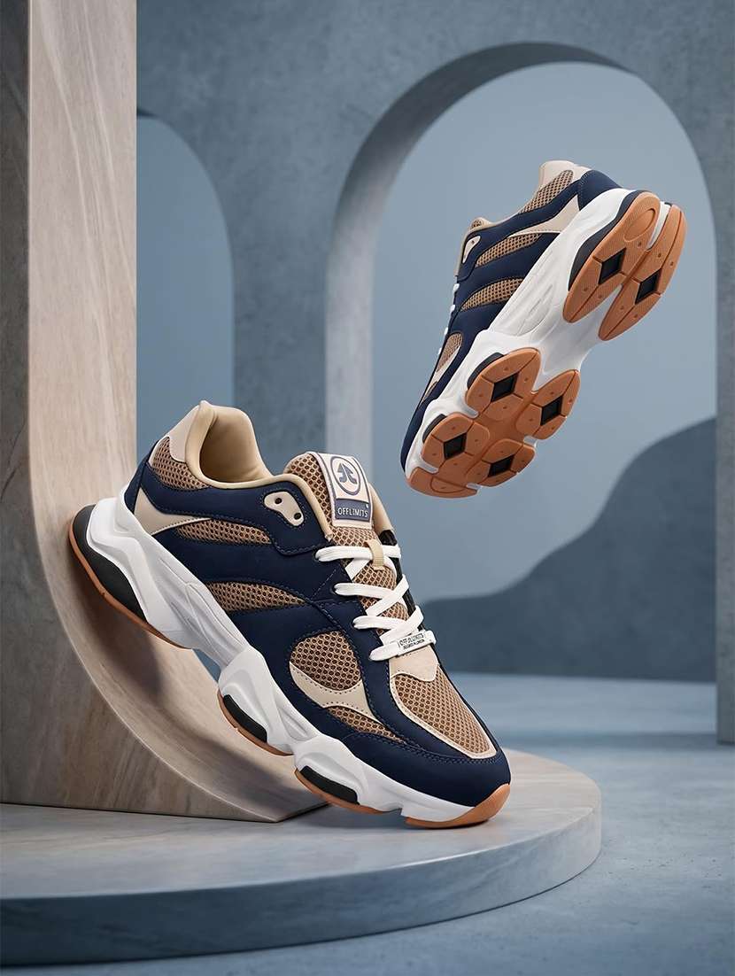 men colourblocked lace up sneaker