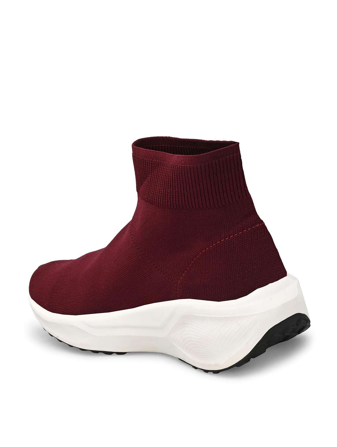 Men Solid Slip On Sports Shoes - 22582280 -  Standard Image - 3
