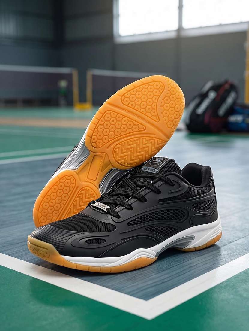 men solid lace up sport shoes