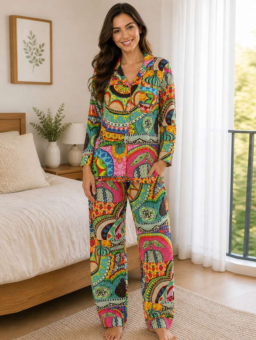women printed long sleeves pyjama set