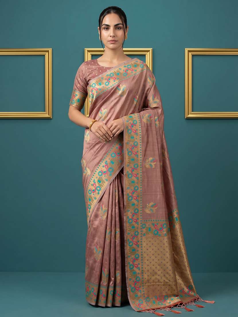 women self design banarasi saree with blouse