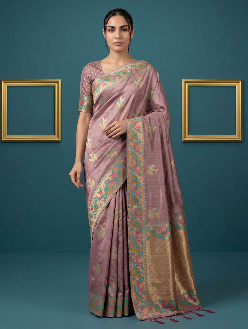 women self design banarasi saree with blouse