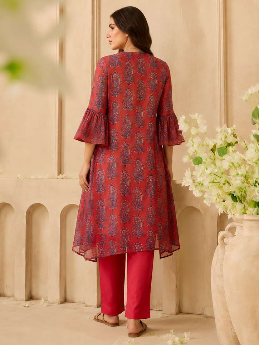 women printed bell sleeve kurta pant set - 22582820 -  Standard Image - 3