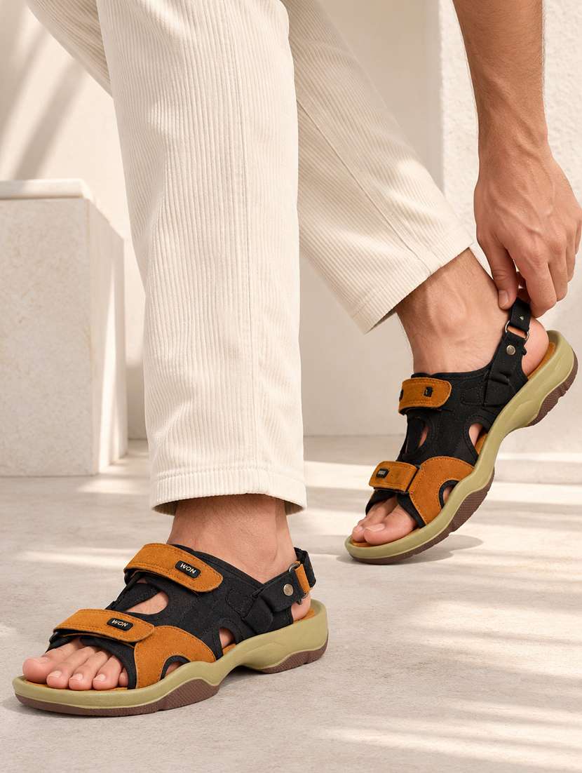 Men Colourblocked Back Strap Floater - 22582998 -  Standard Image - 3