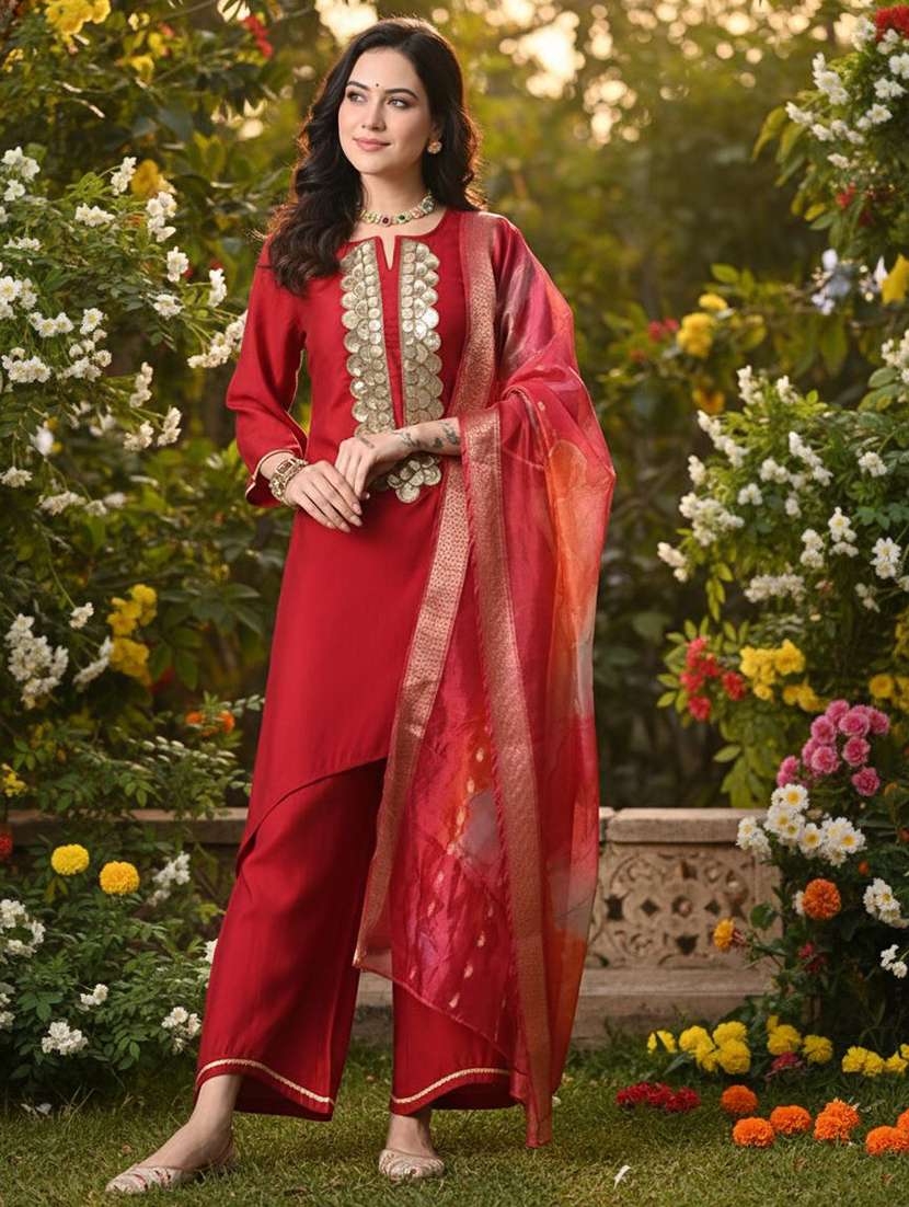 women solid with work bell sleeve kurta palazzo with dupatta set