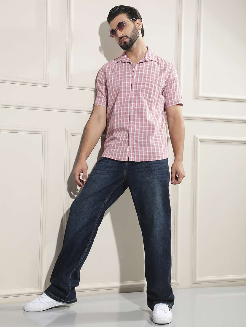 Men Checkered Short Sleeve Regular Fit Casual Shirt - 22586982 -  Standard Image - 5