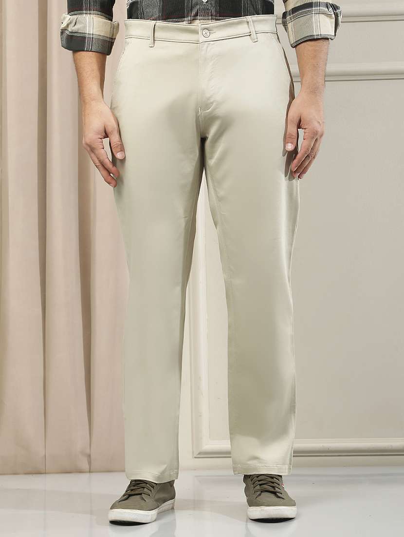 men solid mid rise chinos casual trouser