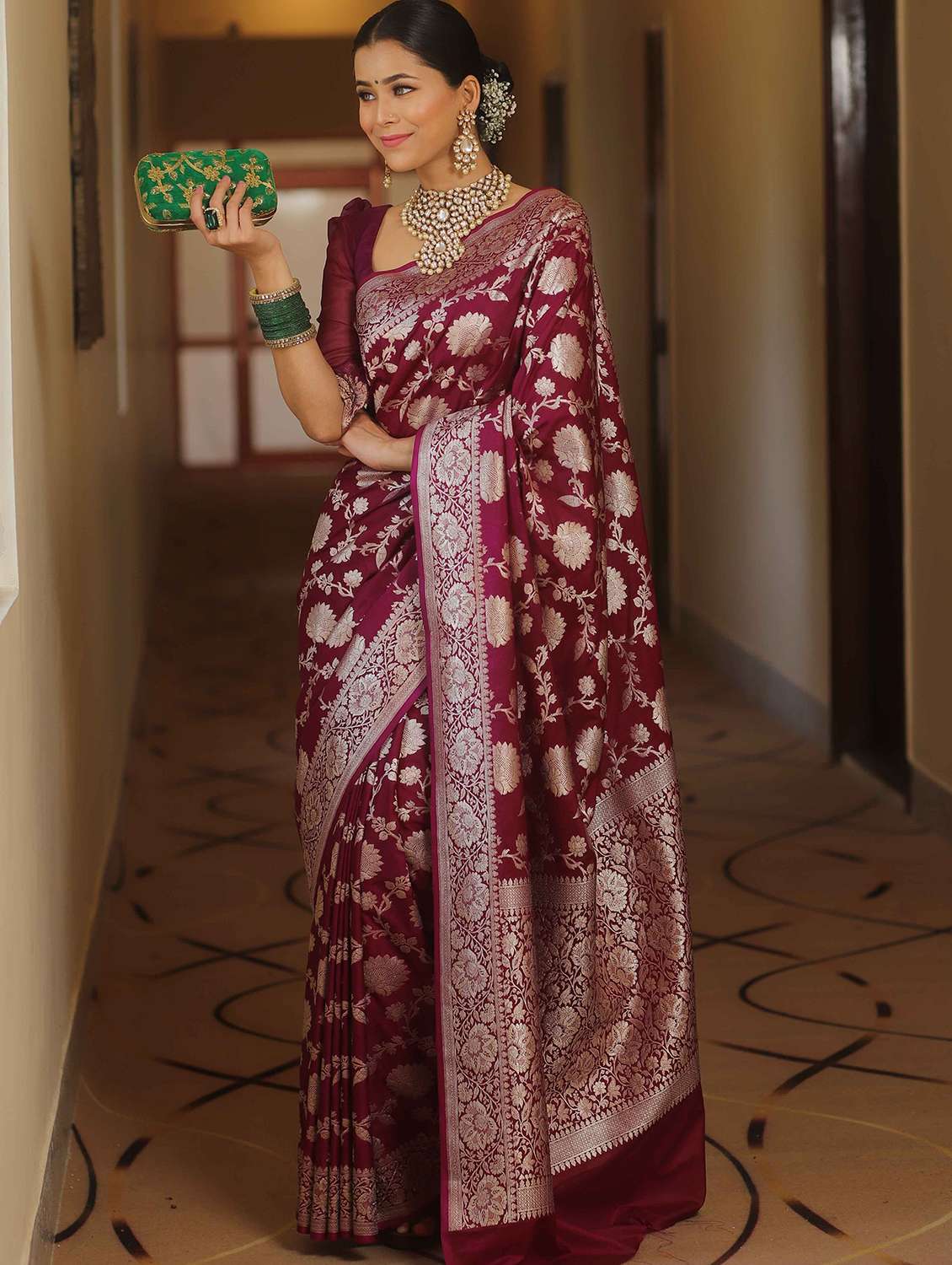 women self design banarasi saree with blouse
