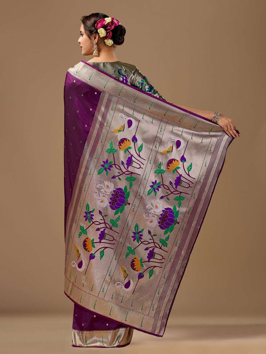 women self design paithani saree with blouse - 22587524 -  Standard Image - 3
