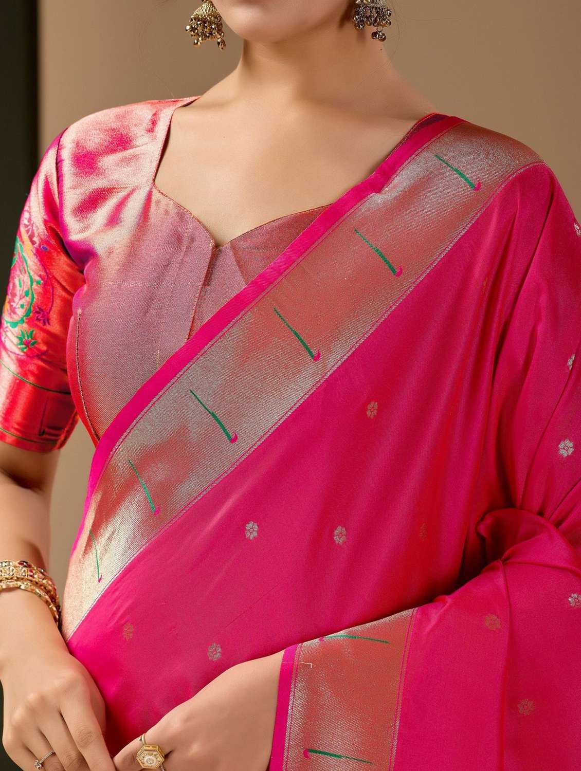 Women Self Design Paithani Saree With Blouse - 22587526 -  Standard Image - 5