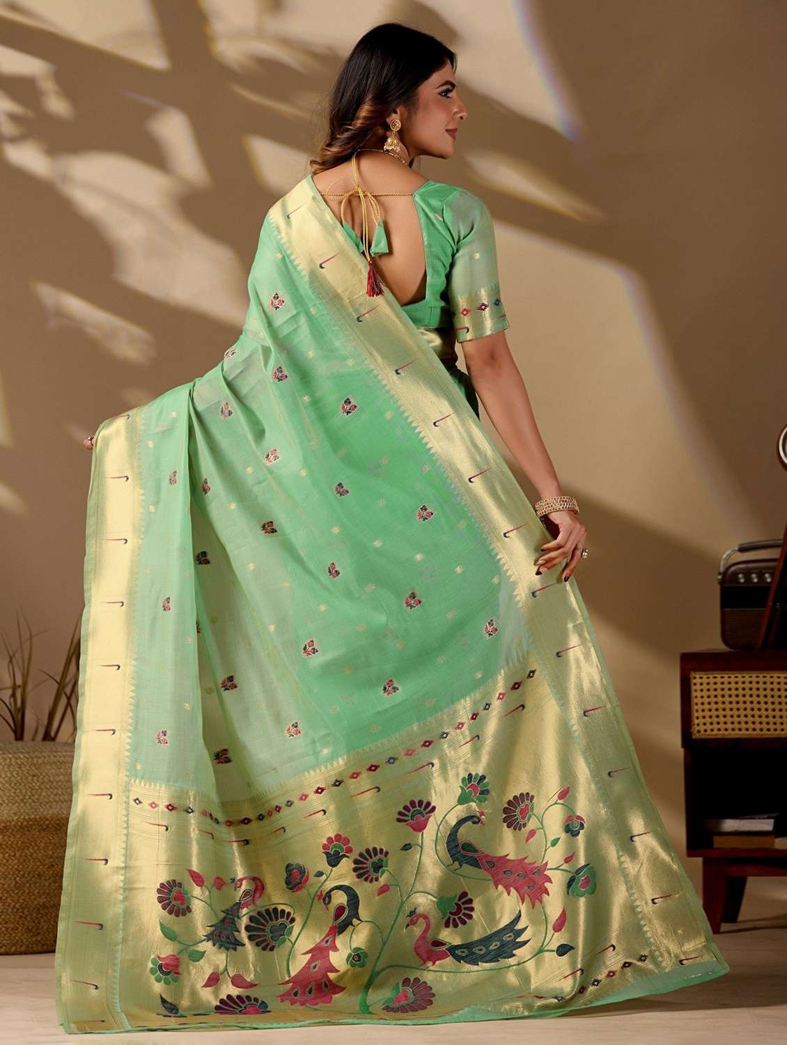 women self design paithani saree with blouse - 22587545 -  Standard Image - 3