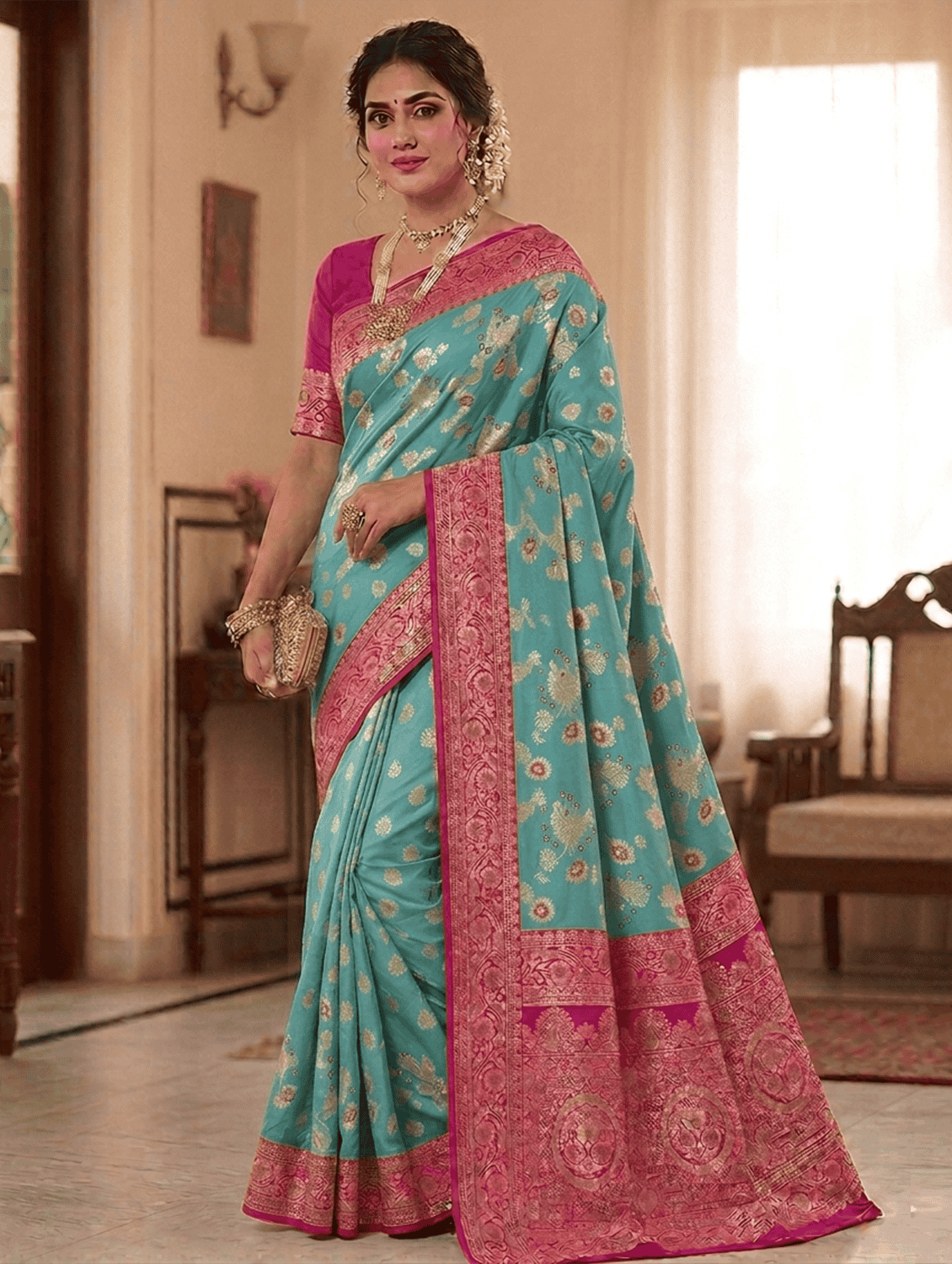 women self design banarasi saree with blouse