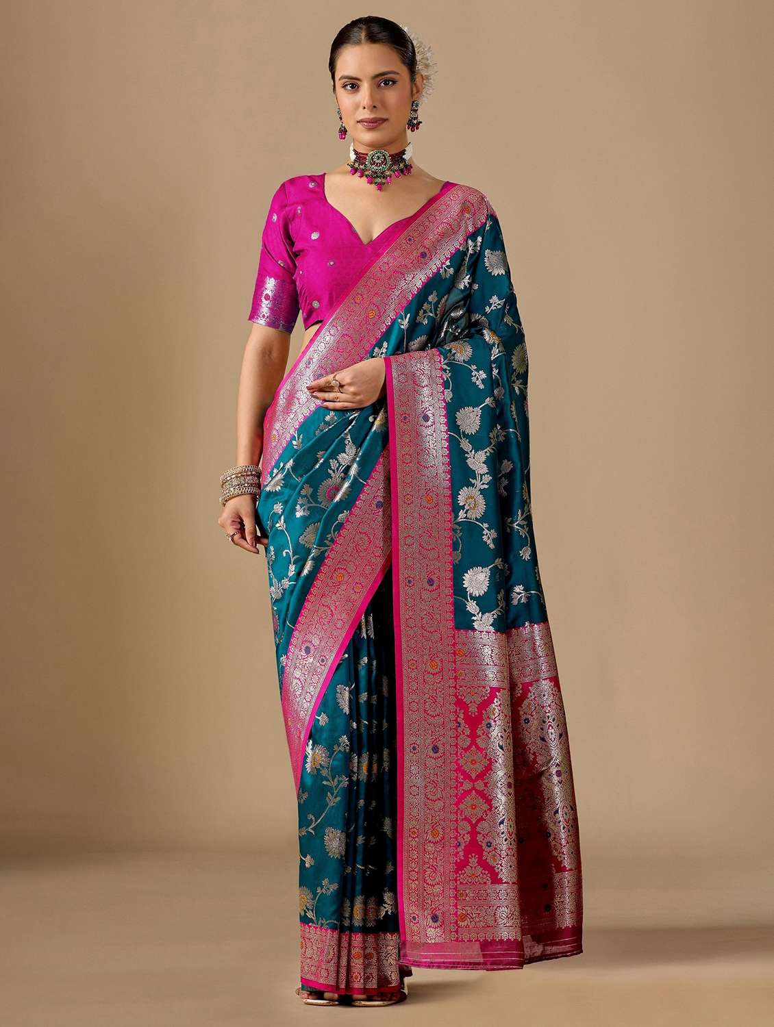 women self design banarasi saree with blouse