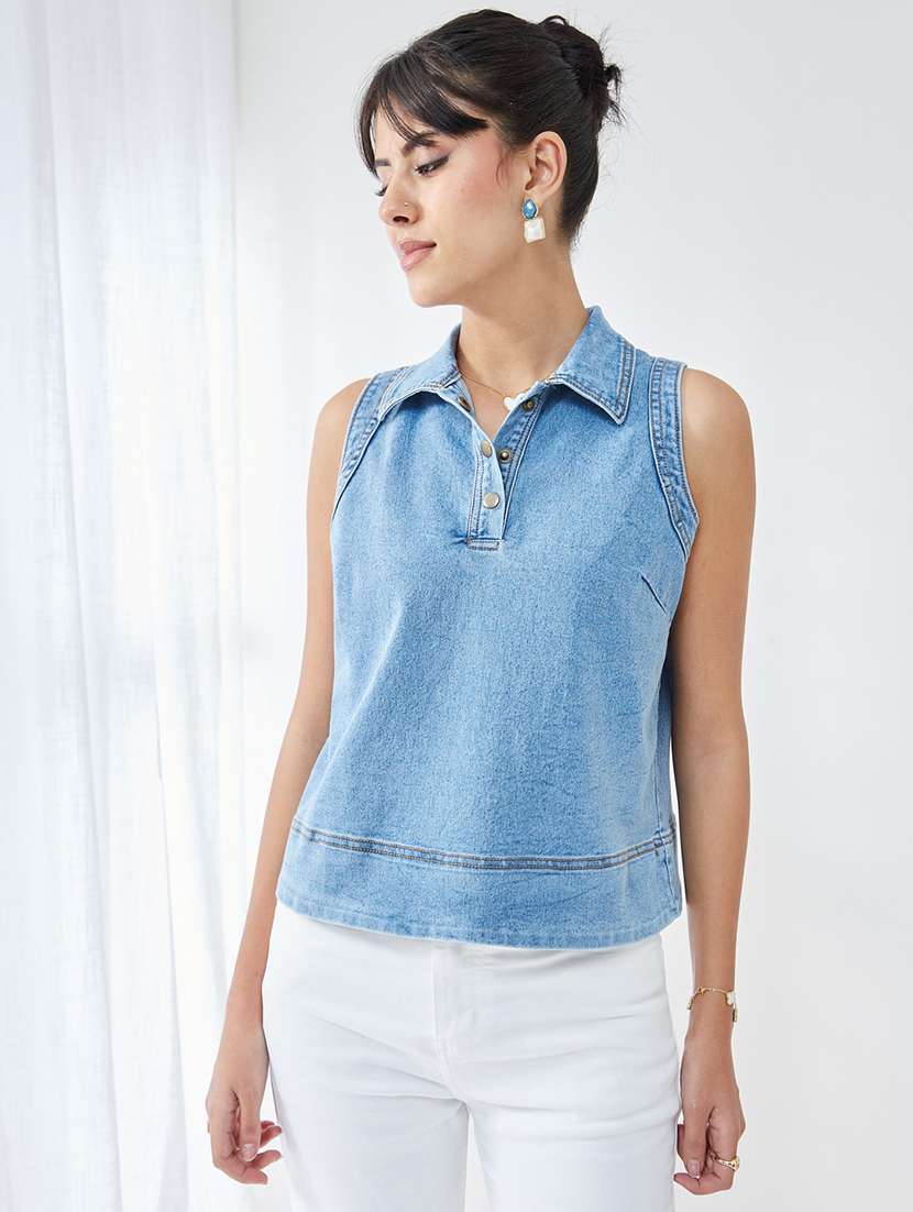 women solid sleeveless regular top
