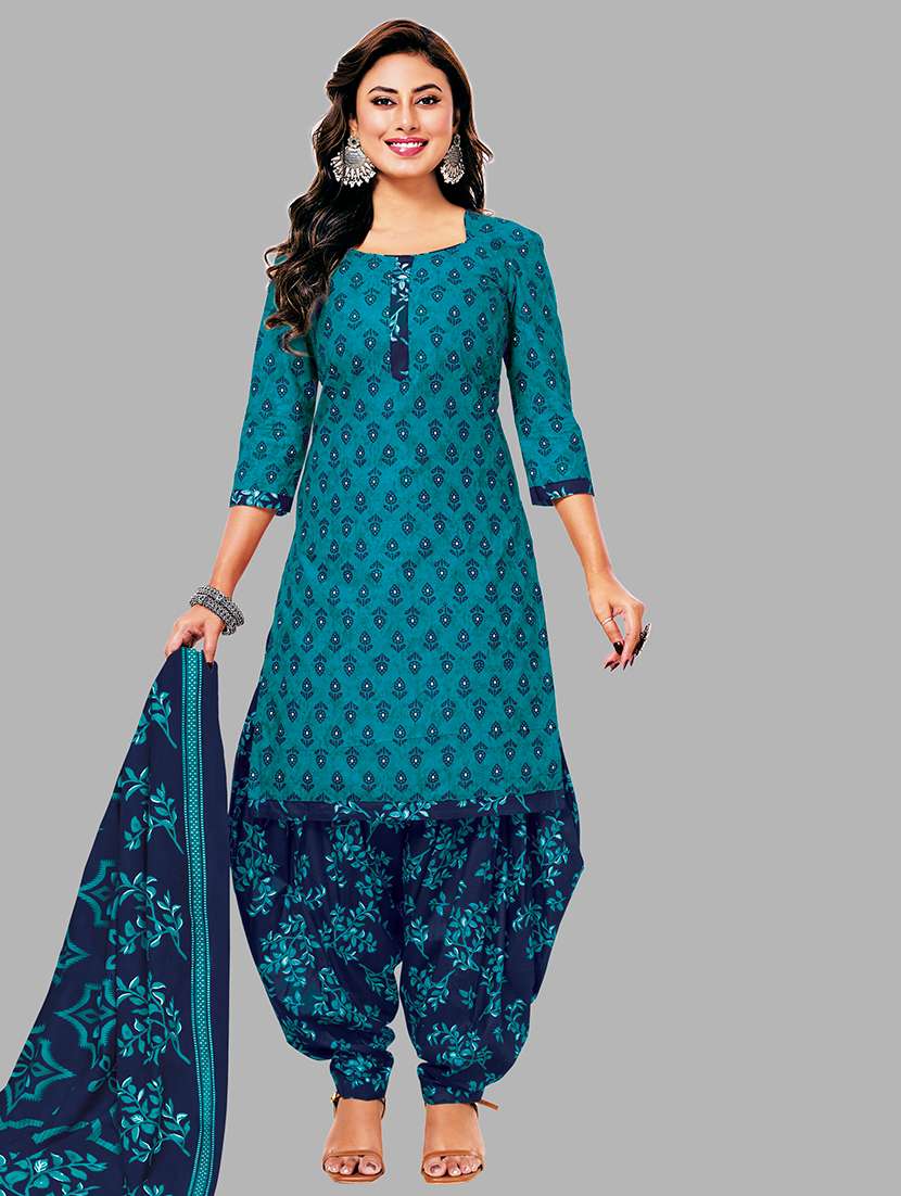 women printed three quarter sleeve kurta patiala with dupatta set
