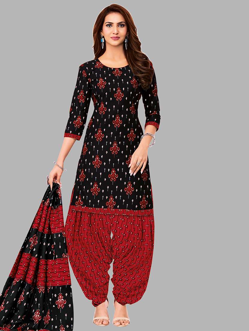 women printed three quarter sleeve kurta patiala with dupatta set