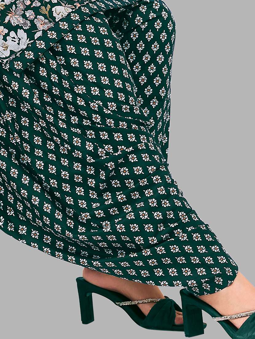Women Printed Three Quarter Sleeve Kurta Patiala With Dupatta Set - 22588010 -  Standard Image - 3