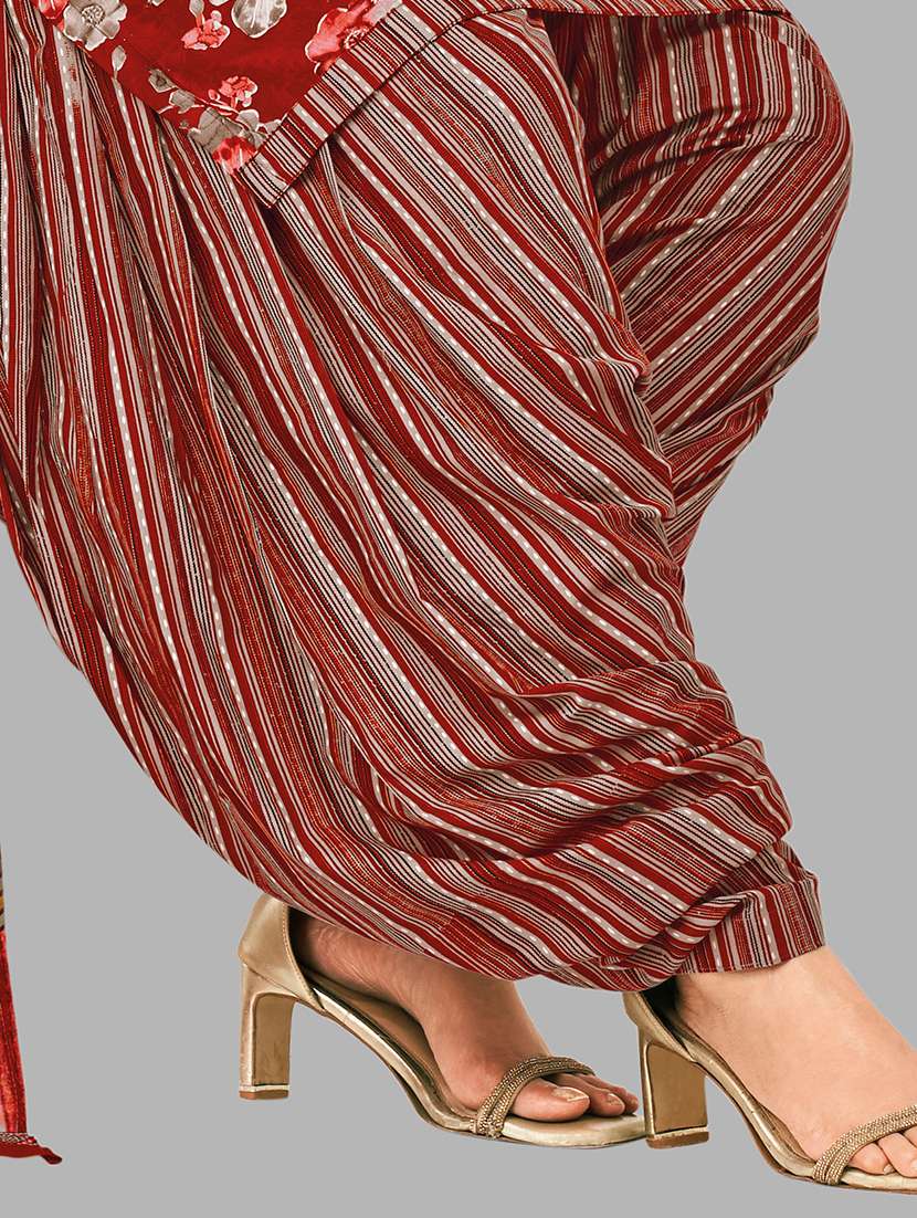 women printed three quarter sleeve kurta patiala with dupatta set - 22588016 -  Standard Image - 3