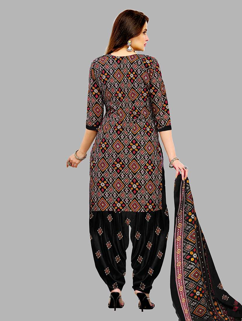 women printed three quarter sleeves kurta patiala with dupatta set - 22588033 -  Standard Image - 3