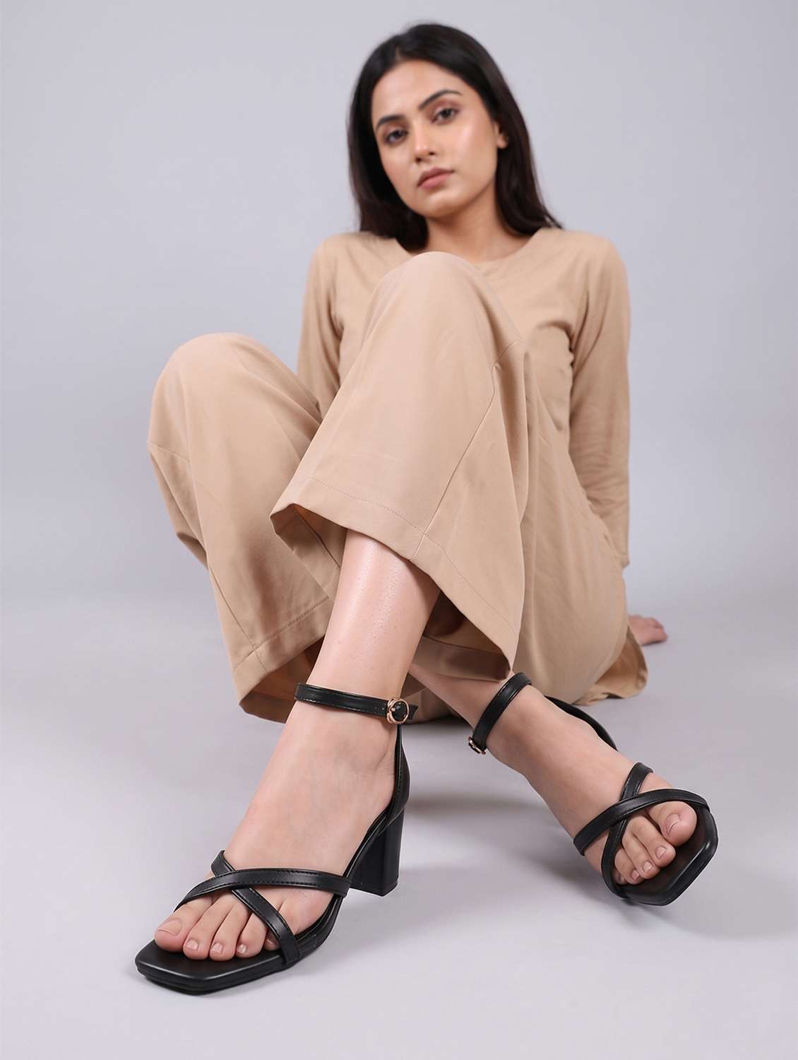 women solid ankle strap sandal - 22588040 -  Standard Image - 5
