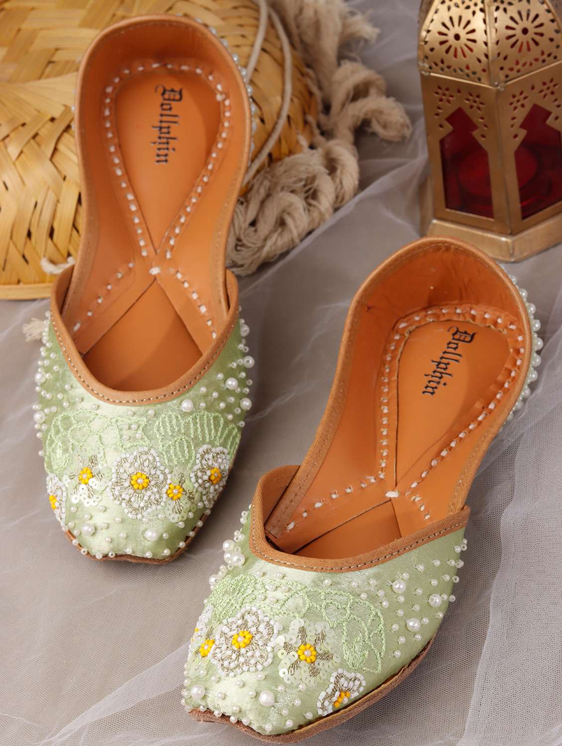 women embroidered slip on jutis