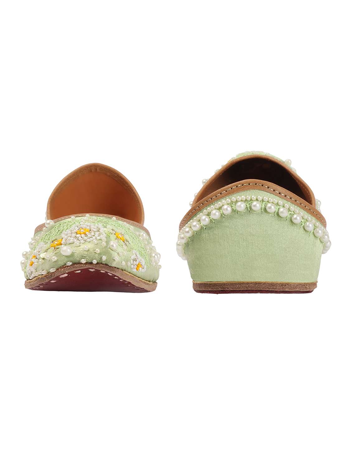 women embroidered slip on jutis - 22588081 -  Standard Image - 3