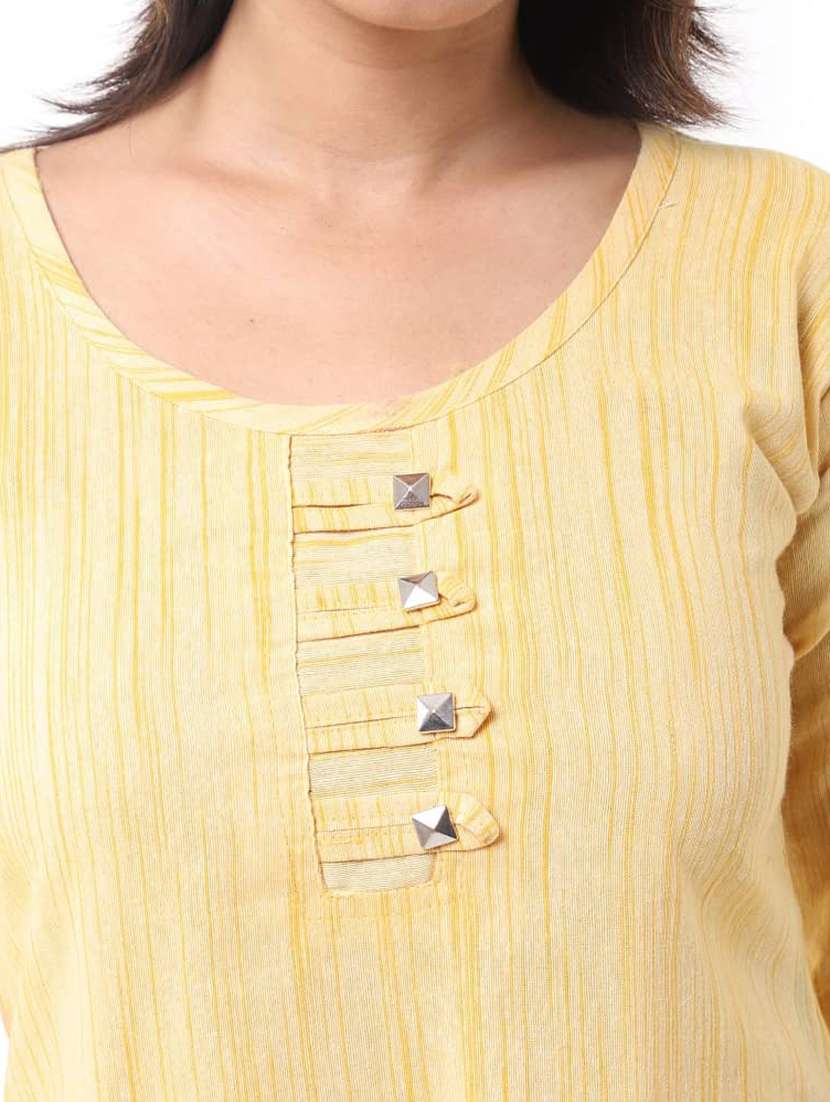Women Pack Of 2 Three Quarter Sleeve Straight Kurta - 22589015 -  Standard Image - 3