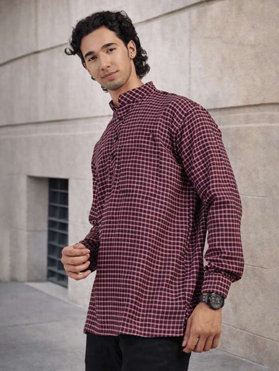 men checkered mandarin neck short kurta