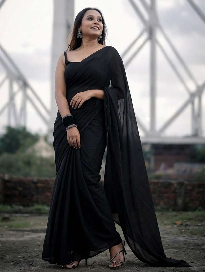 women solid plain saree with blouse