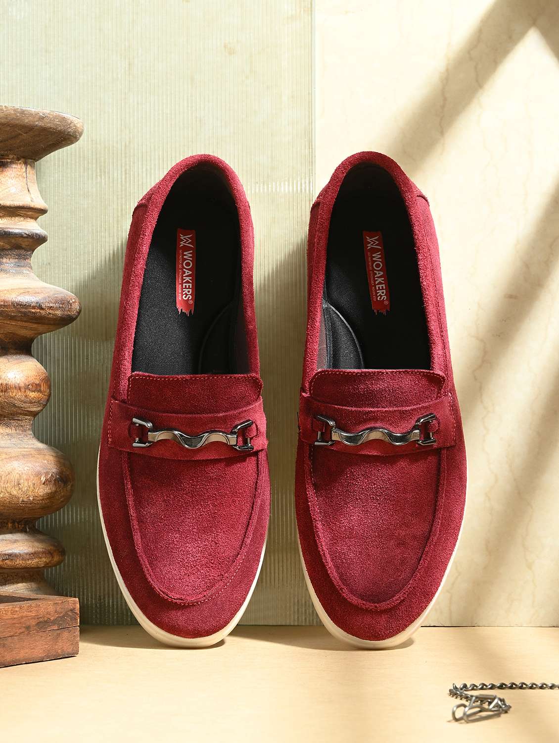 men solid slip on moccasins