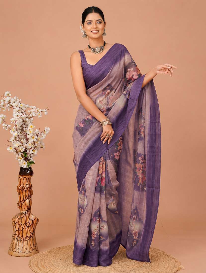 women printed casual wear saree with blouse