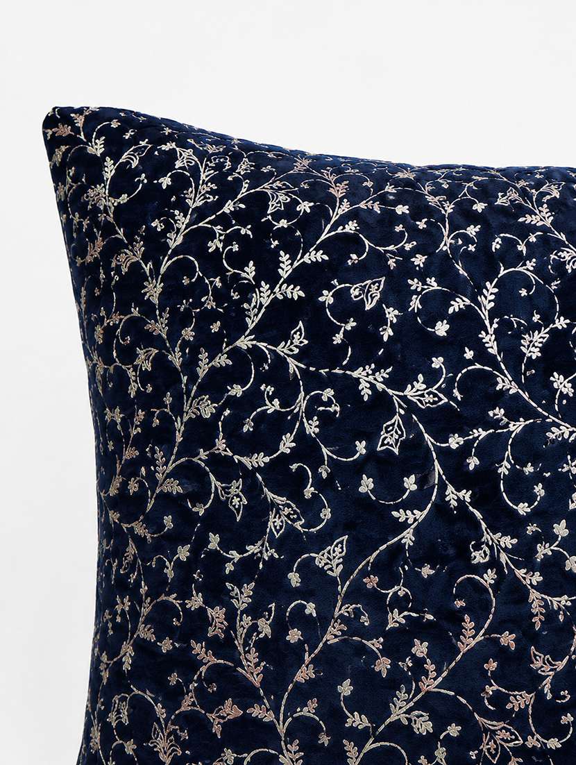 set of 2 decorative throw pillow cover, navy blue with silver floral pattern 16x16inh - 22590198 -  Standard Image - 3