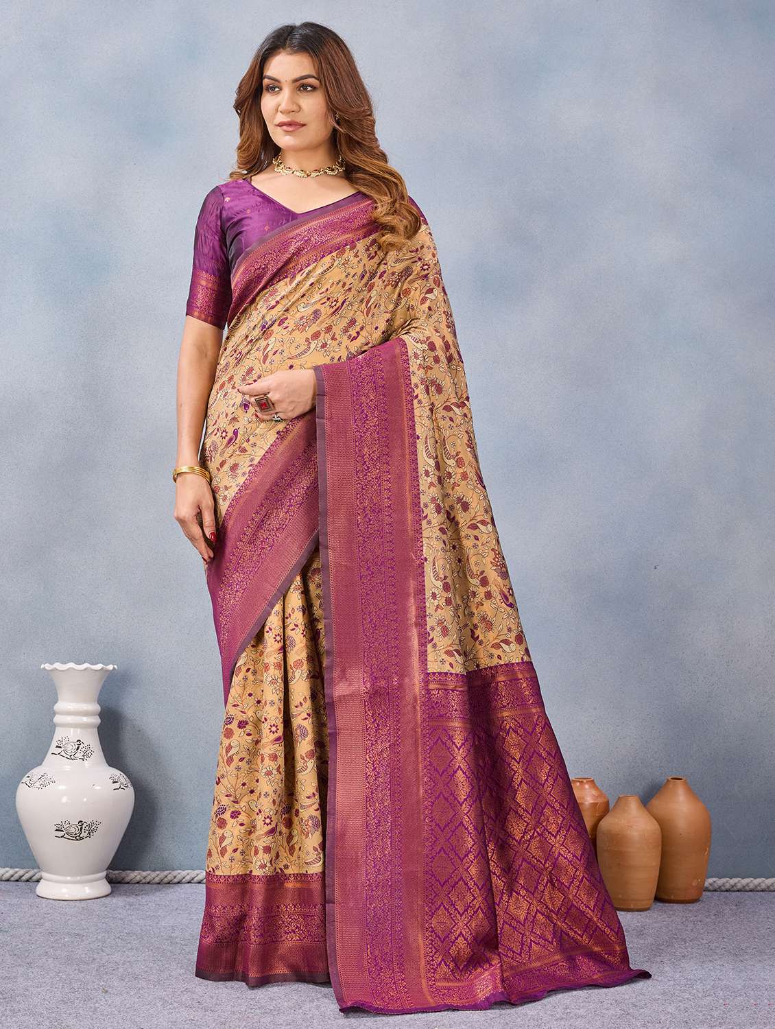 women self design banarasi saree with blouse