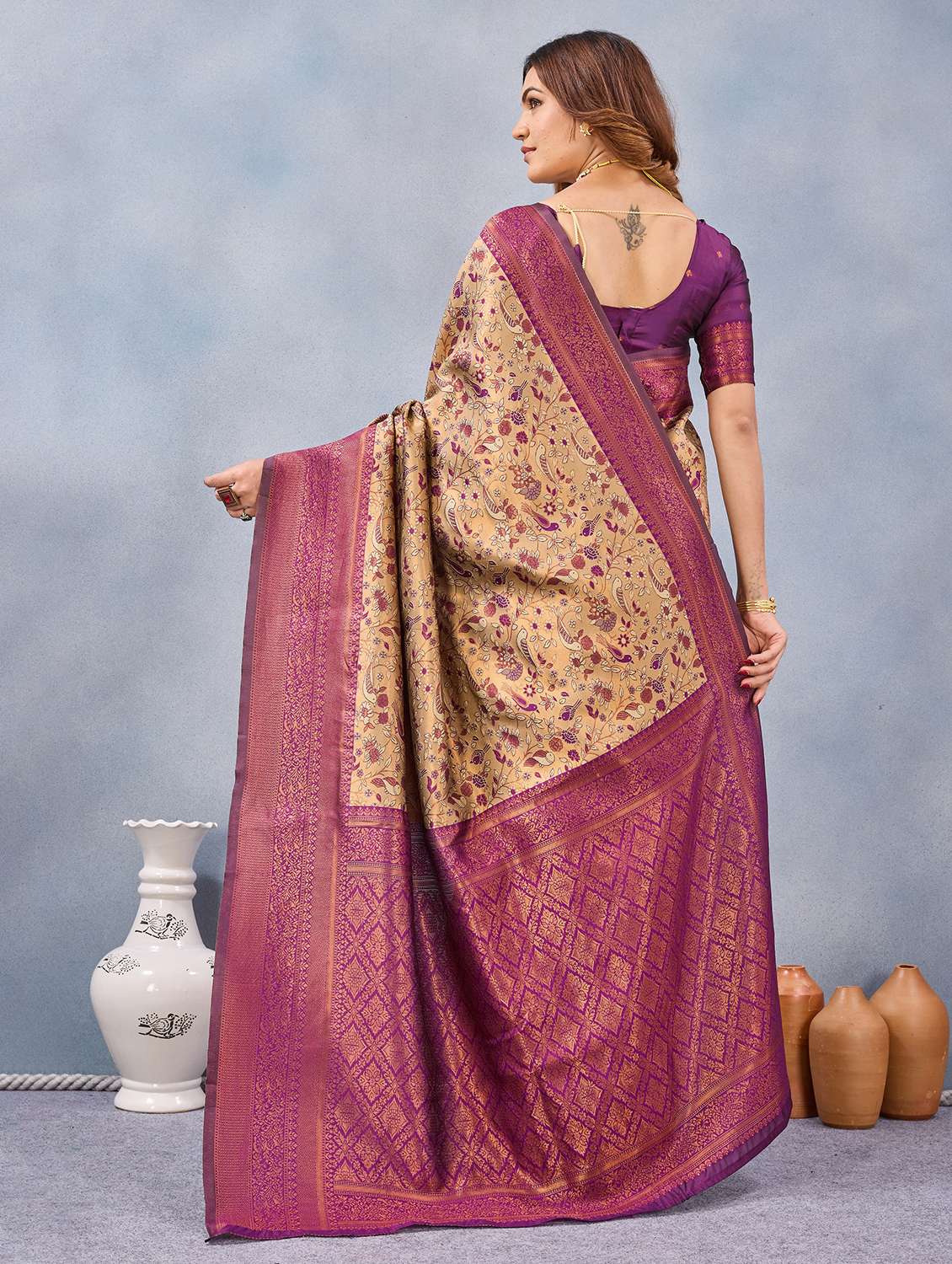 women self design banarasi saree with blouse - 22590296 -  Standard Image - 3
